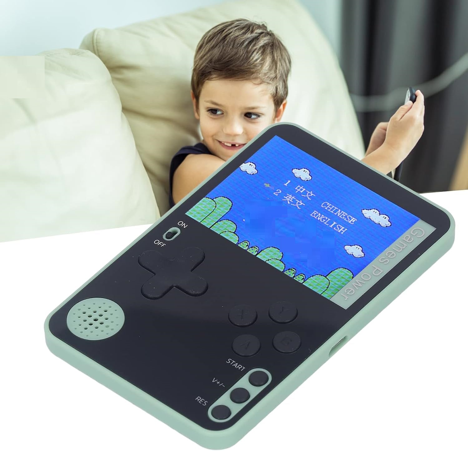 Console de Jeu Portable, écran 2,4 Pouces, Batterie Rechargeable 500 MAh, Console de Jeu Portable, Plusieurs Jeux, Mini Console de Jeu Rétro, Console de Jeu Vidéo Rétro Présente pour Enfants