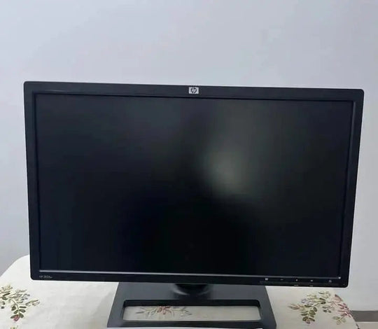 Mini unité Lenovo ThinkCentre i3, 3e génération, 500 Go HDD, Windows 10, bon état - ***